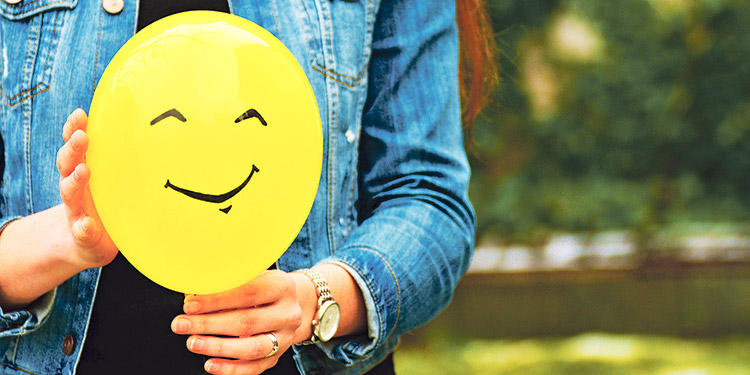 Beim Smiley-Ballon-Spiel kommt schnell gute Laune auf. (Bild: pixabay)
